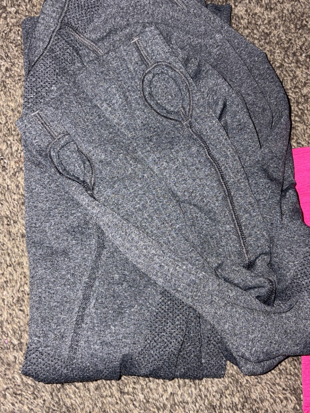 3 lululemon swiftly tops